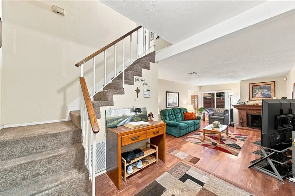 20109 Brenda Court Lakewood, CA 90715