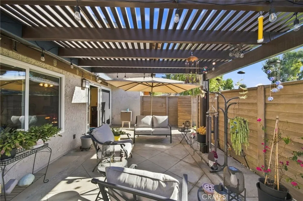 20109 Brenda Court Lakewood, CA 90715