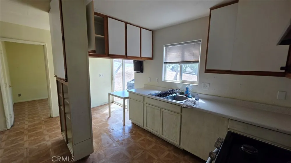 9540 Saint George Spring Valley, CA 91977