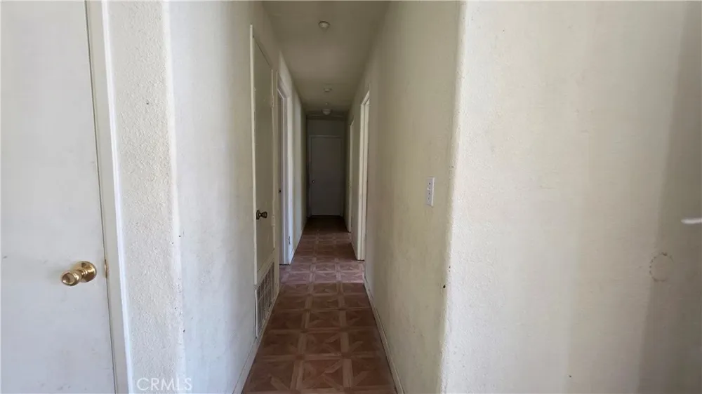 9540 Saint George Spring Valley, CA 91977