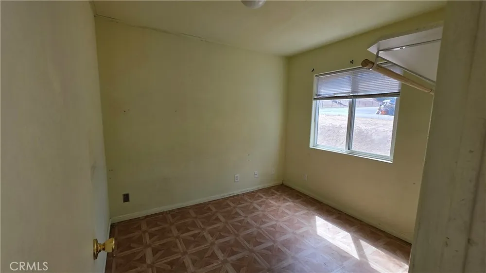 9540 Saint George Spring Valley, CA 91977