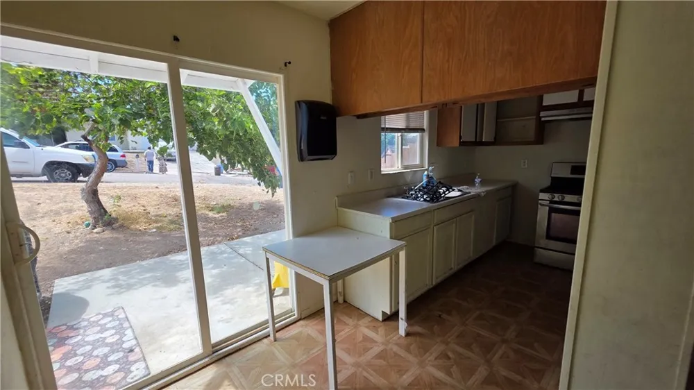 9540 Saint George Spring Valley, CA 91977