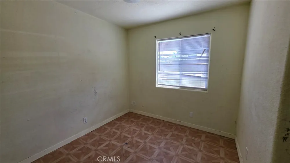 9540 Saint George Spring Valley, CA 91977