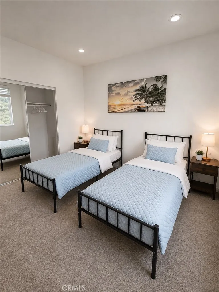 30347 June Rose Court Castaic, CA 91384
