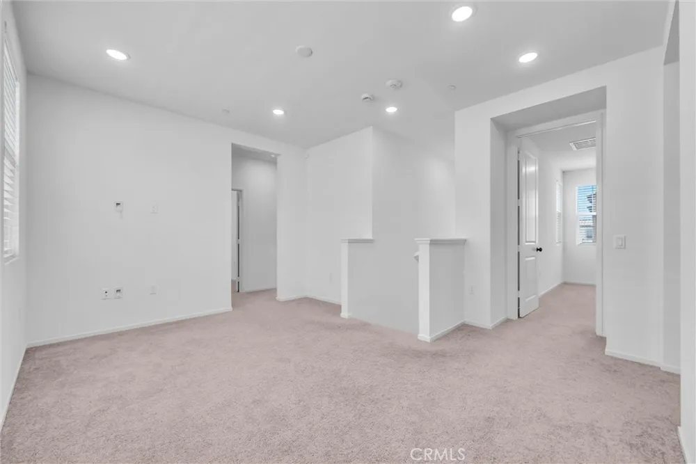 4157 S Winwood Paseo Ontario, CA 91761