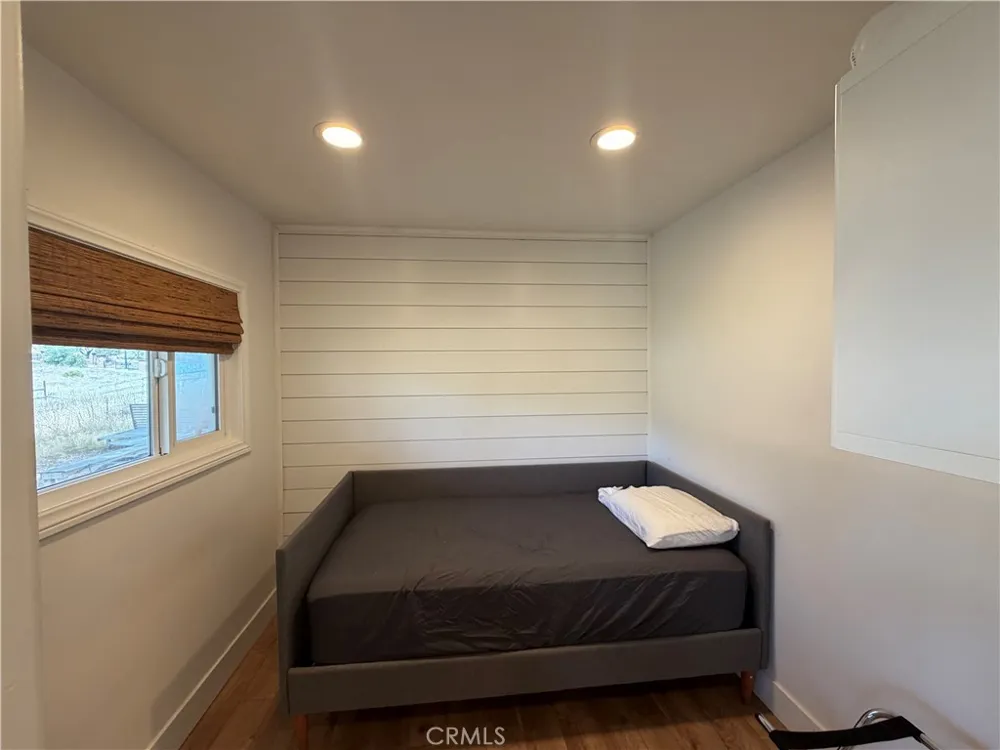 42750 Calle Capistrano Temecula, CA 92590