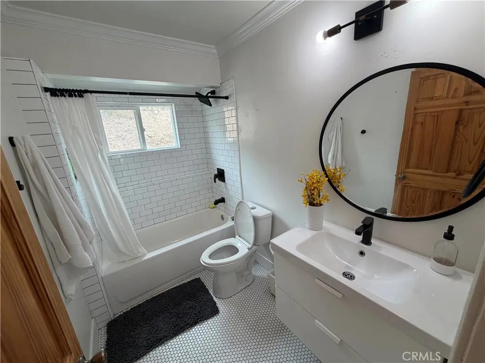 42750 Calle Capistrano Temecula, CA 92590