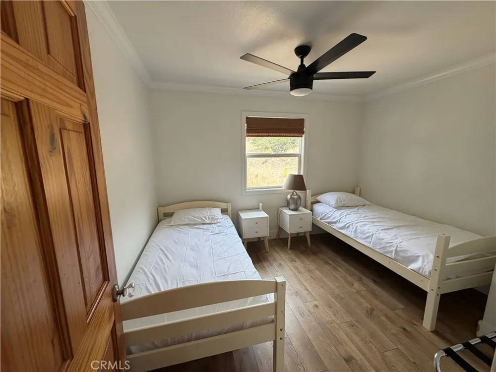 42750 Calle Capistrano Temecula, CA 92590