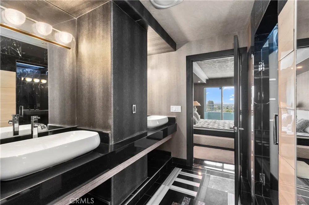 10336 Wilshire #703 Los Angeles, CA 90024