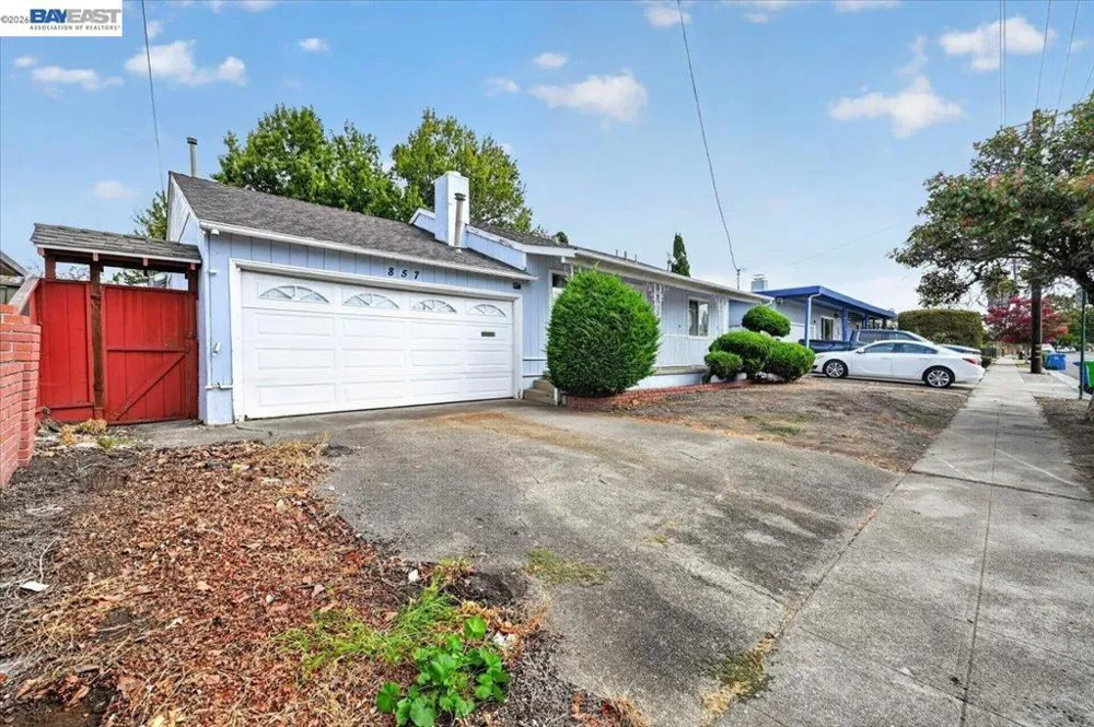 857 Marin Ave Hayward, CA 94541