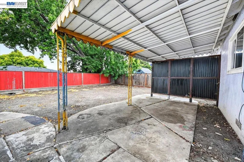 857 Marin Ave Hayward, CA 94541