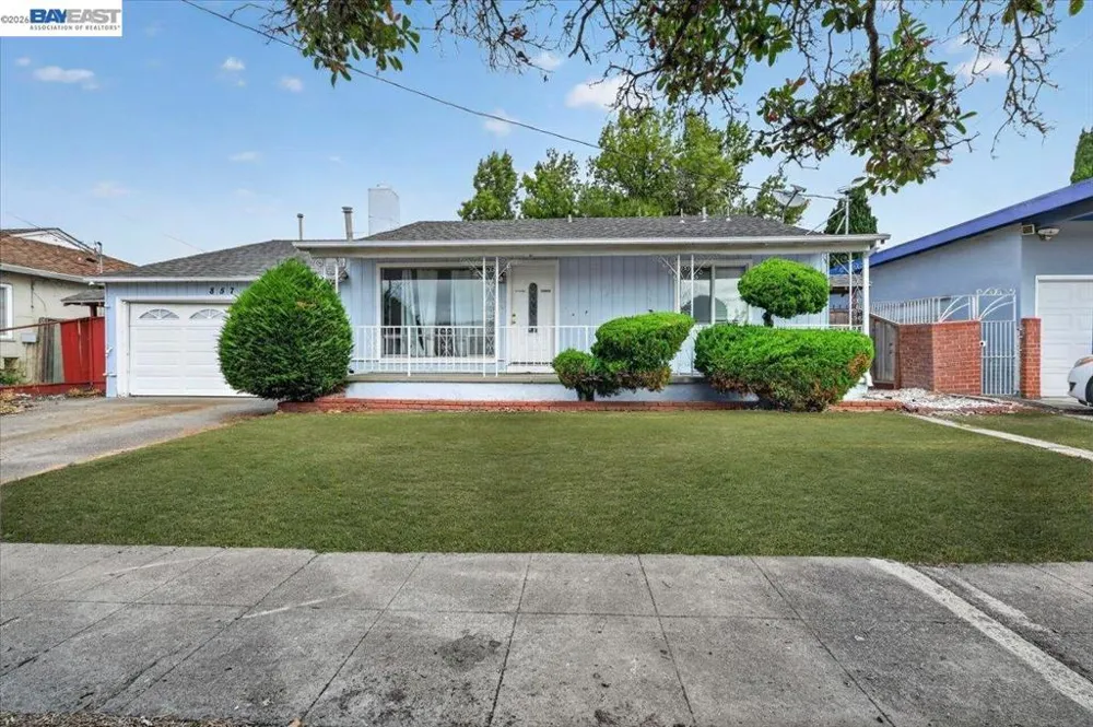 857 Marin Ave Hayward, CA 94541