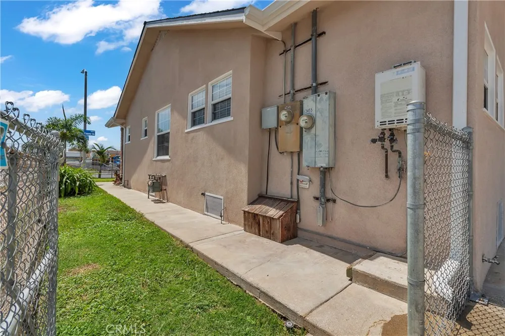 3455 E Cesar E Chavez Los Angeles, CA 90063
