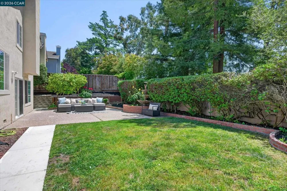 804 Eastbrook Ct Danville, CA 94506