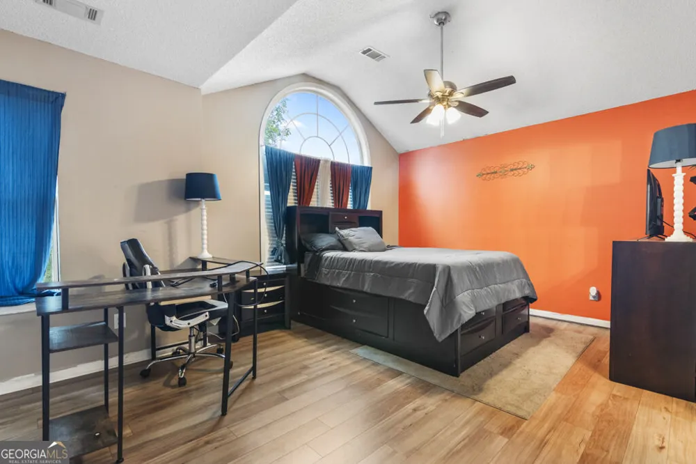 3342 Waggoner LN Rex, GA 30273