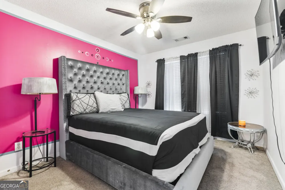 3342 Waggoner LN Rex, GA 30273