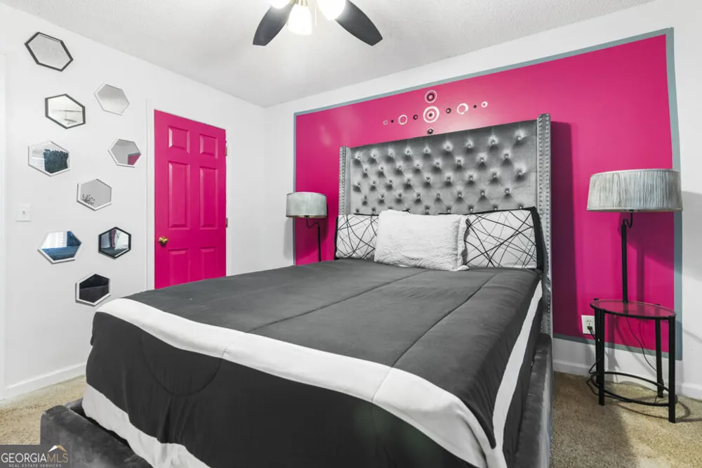 3342 Waggoner LN Rex, GA 30273
