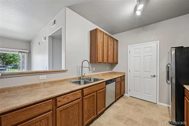 15700 E Jamison Drive #6-104 Englewood, CO 80112