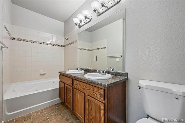 15700 E Jamison Drive #6-104 Englewood, CO 80112