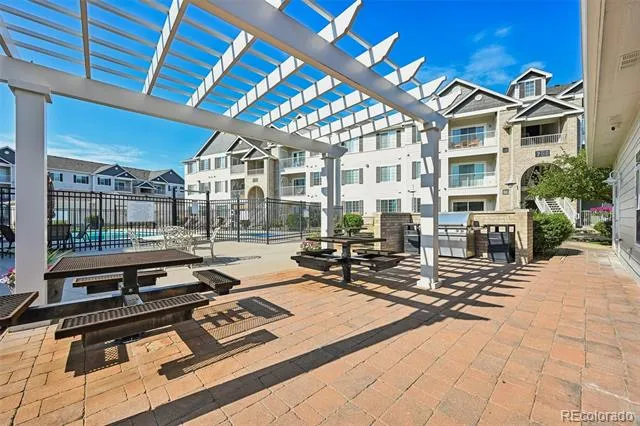 15700 E Jamison Drive #6-104 Englewood, CO 80112
