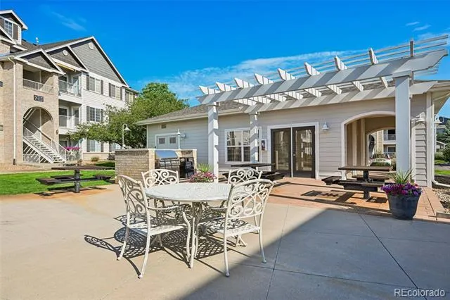 15700 E Jamison Drive #6-104 Englewood, CO 80112