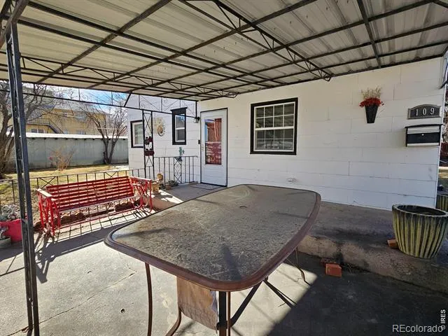 109 Denver Street Sterling, CO 80751