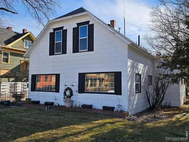 109 Denver Street Sterling, CO 80751