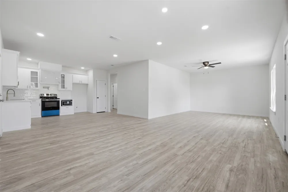 5044 Townsend Drive Fort Worth, TX 76115