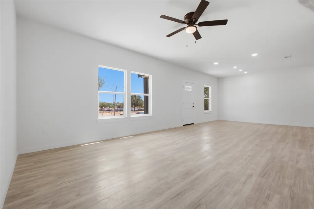 5044 Townsend Drive Fort Worth, TX 76115