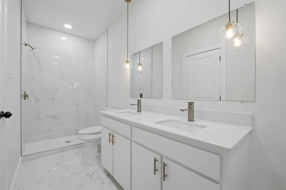 5044 Townsend Drive Fort Worth, TX 76115