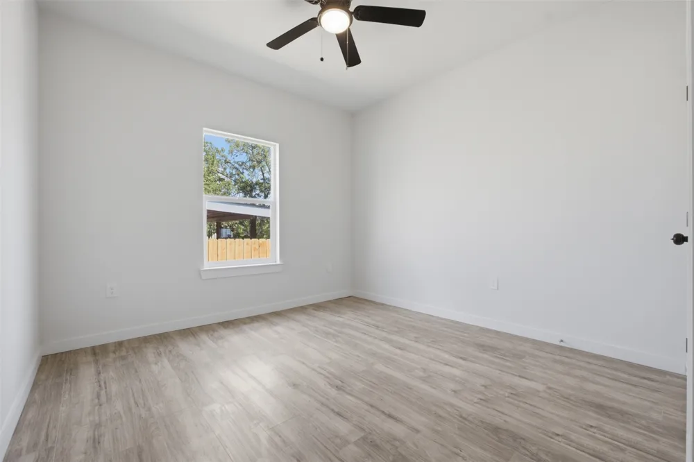 5044 Townsend Drive Fort Worth, TX 76115