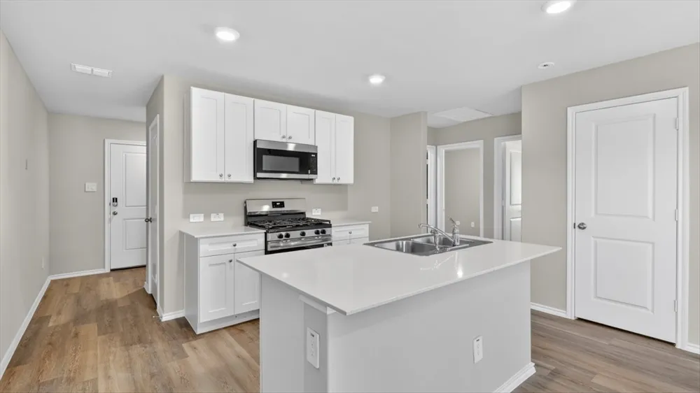 5508 FLANNEL LANE Denton, TX 76249