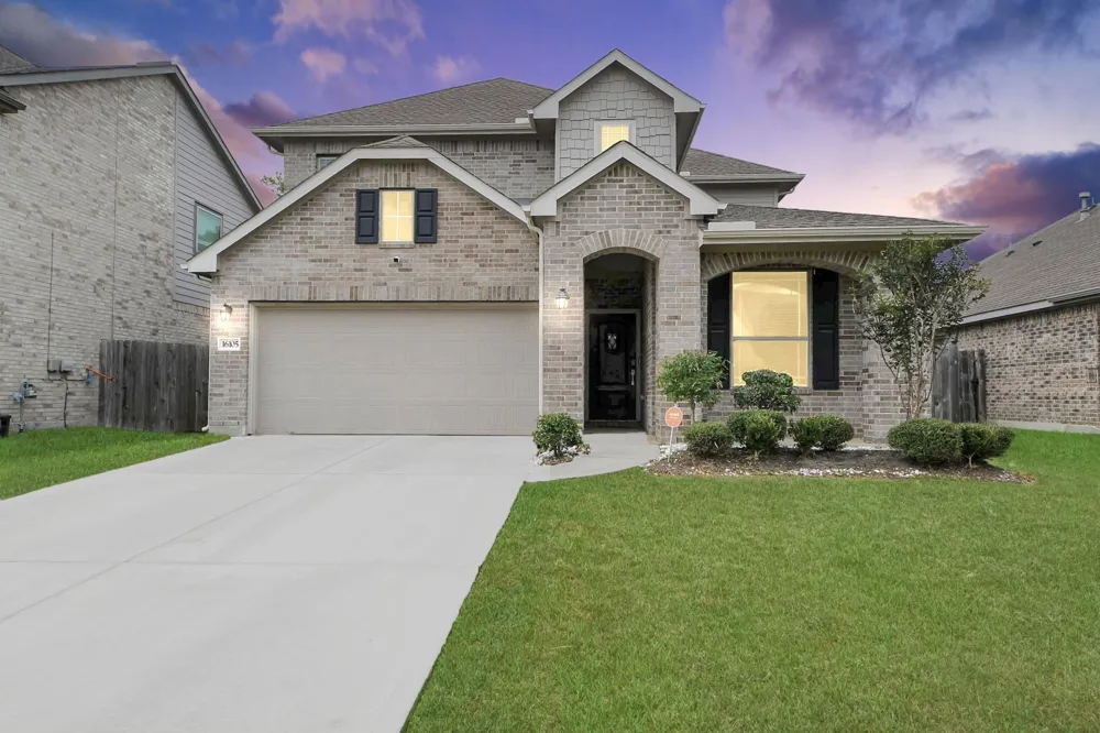 16105 Dockside Street Crosby, TX 77532