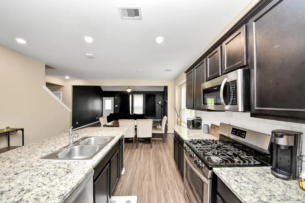 16105 Dockside Street Crosby, TX 77532