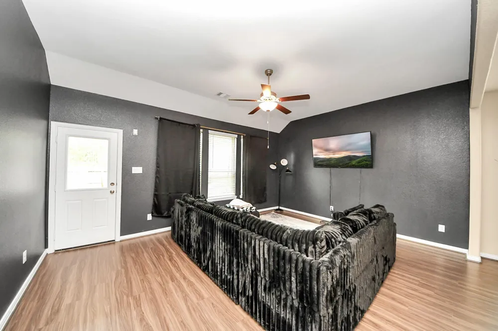 16105 Dockside Street Crosby, TX 77532