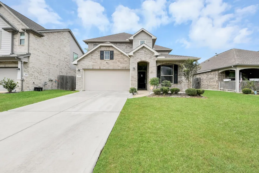 16105 Dockside Street Crosby, TX 77532