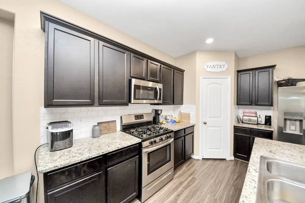 16105 Dockside Street Crosby, TX 77532