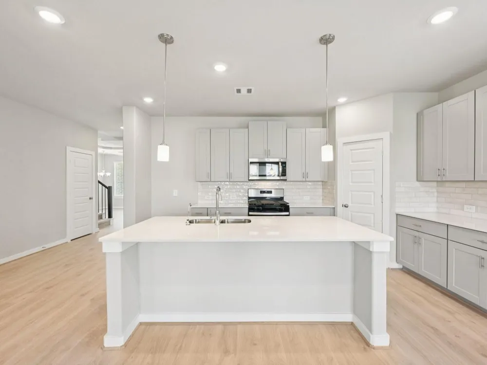 5244 Redbud Valley Drive Pearland, TX 77584