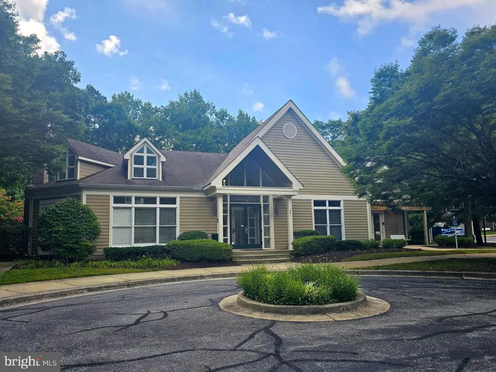 605 ADMIRAL DRIVE #102 Annapolis, MD 21401