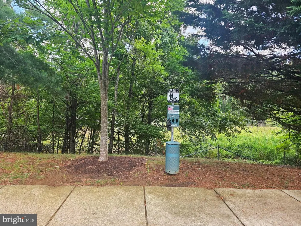 605 ADMIRAL DRIVE #102 Annapolis, MD 21401