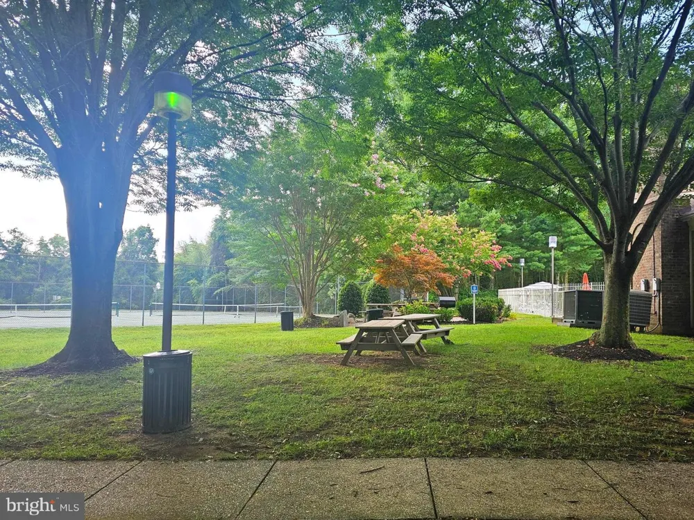 605 ADMIRAL DRIVE #102 Annapolis, MD 21401