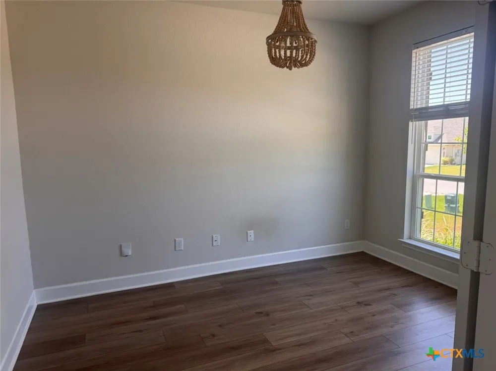 5712 Red Fish Court Belton, TX 76513