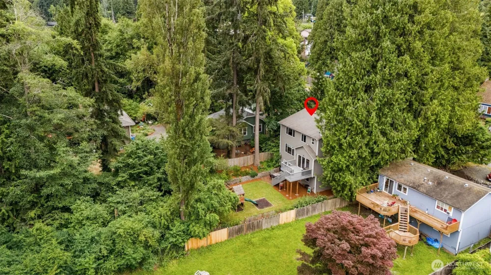 19036 18th Avenue NE Shoreline, WA 98155