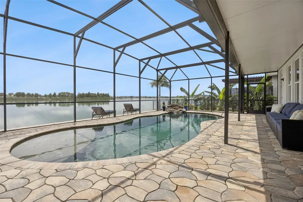 433 BLUE CYPRESS DRIVE Groveland, FL 34736