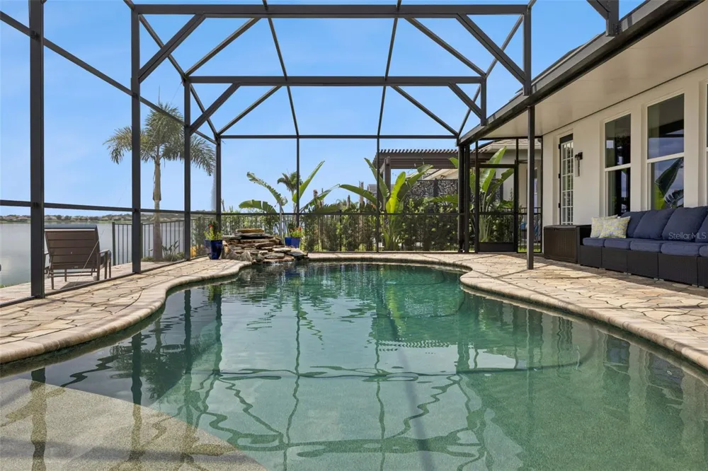 433 BLUE CYPRESS DRIVE Groveland, FL 34736
