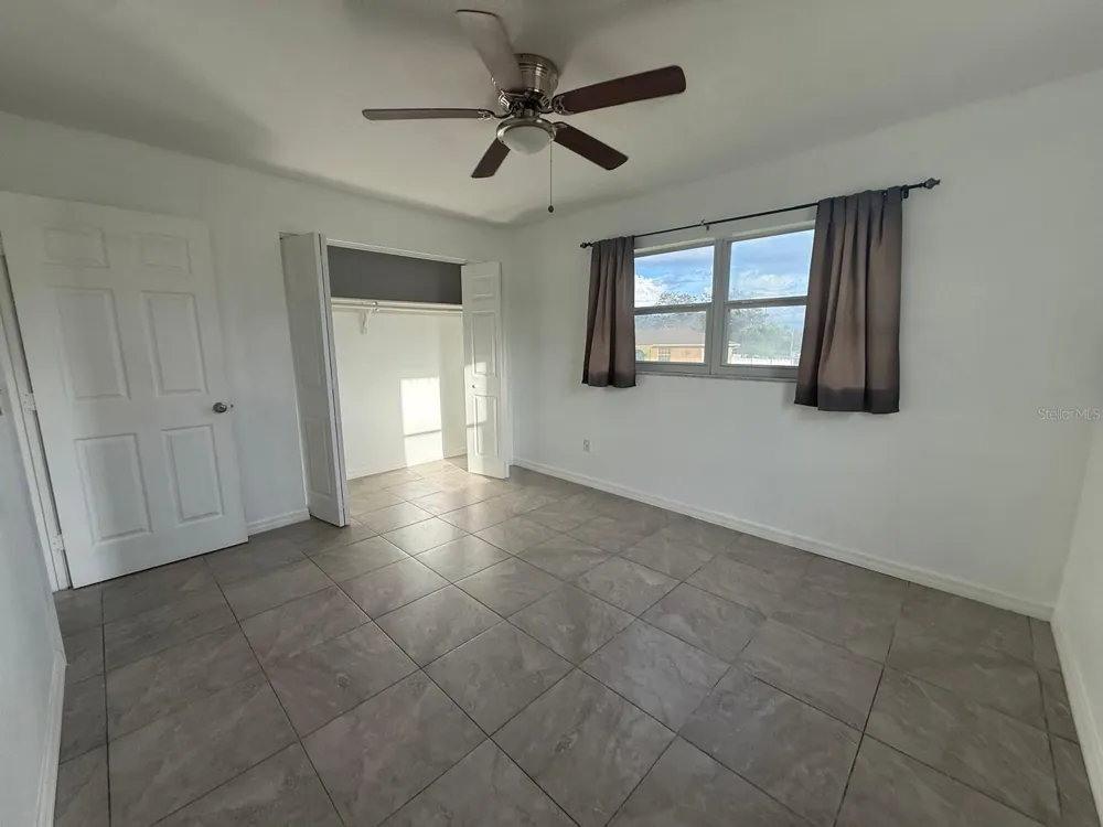 2302 E DANA DRIVE Deltona, FL 32738