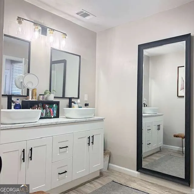588 Freemans WALK Stone Mountain, GA 30083
