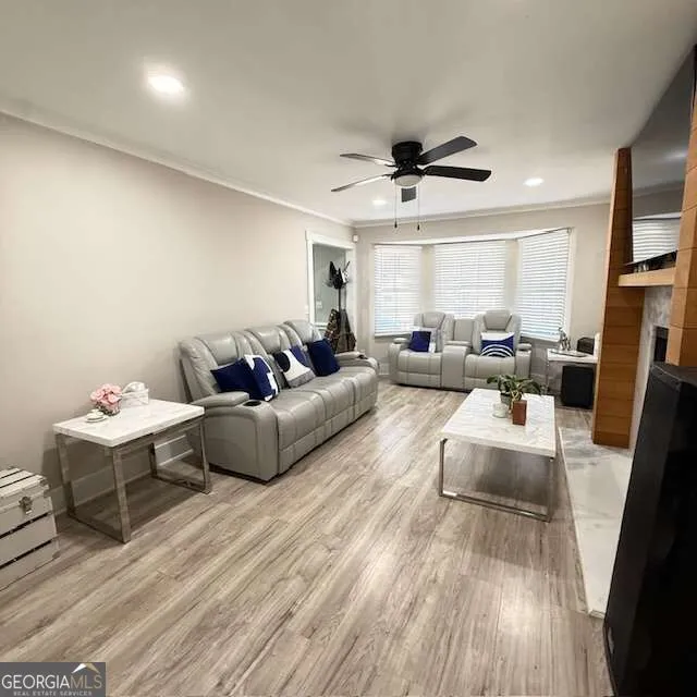 588 Freemans WALK Stone Mountain, GA 30083