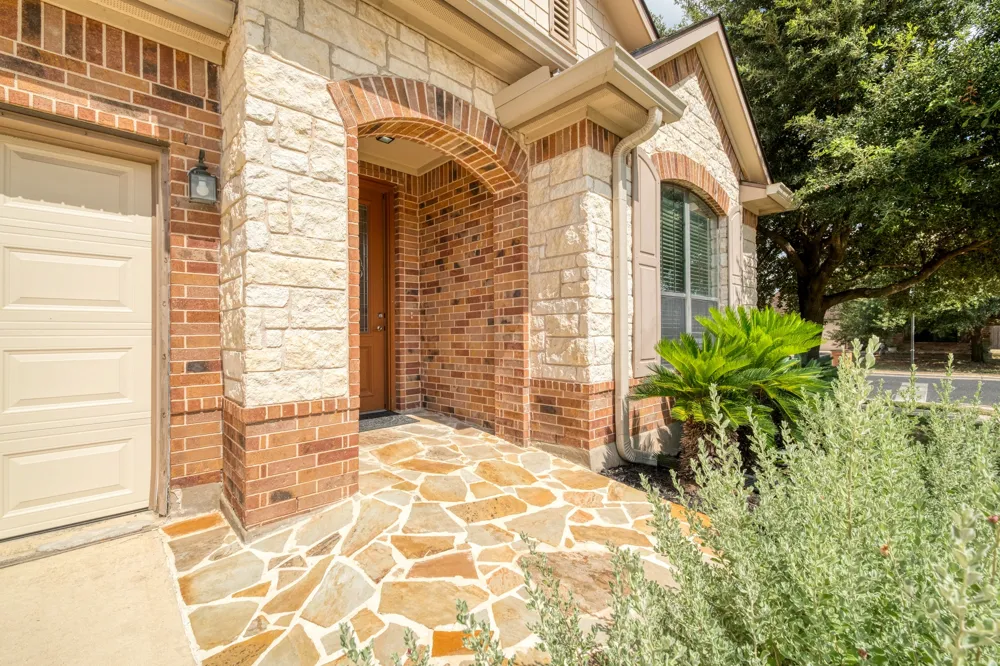 8600 Panadero Drive Austin, TX 78747