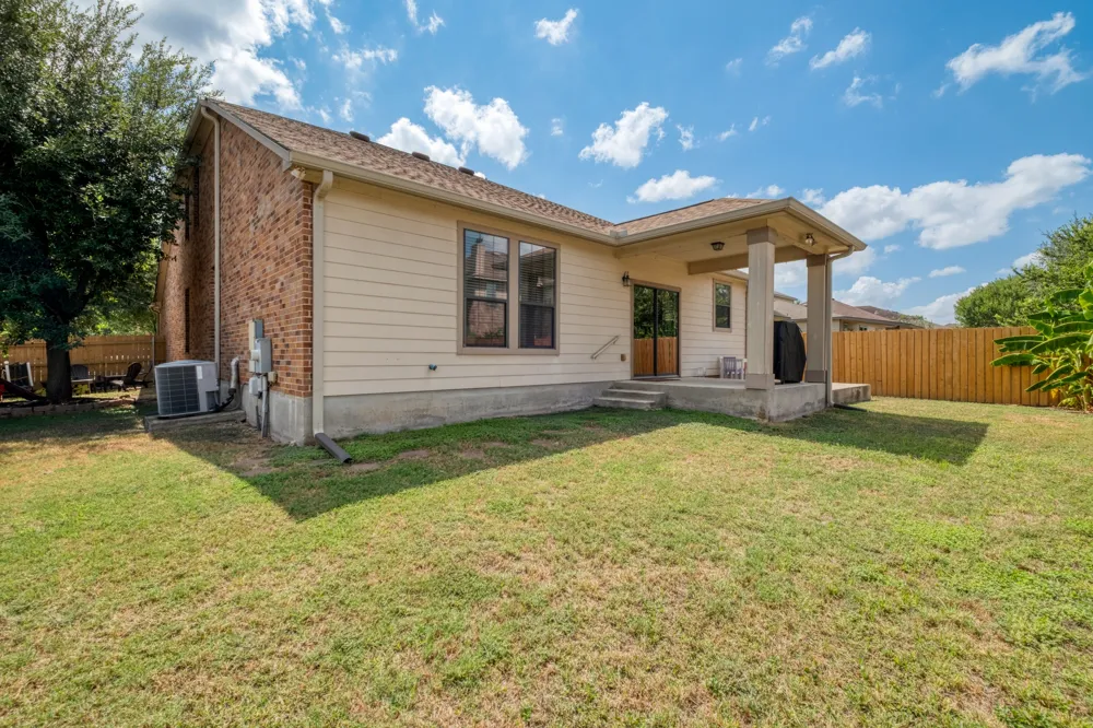 8600 Panadero Drive Austin, TX 78747